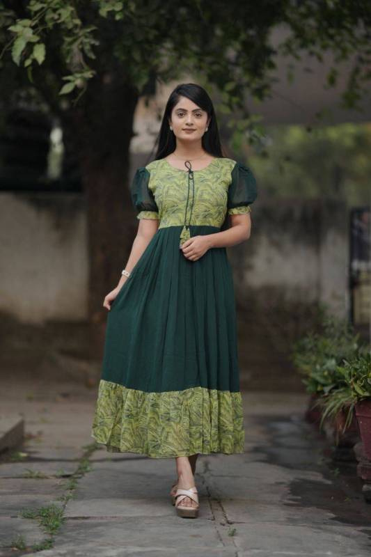 Womens beautiful dresses