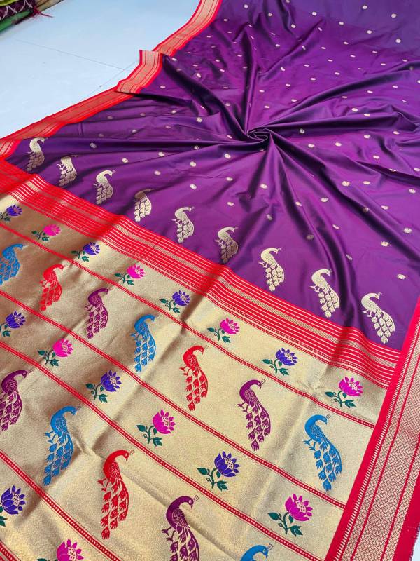 Elegant Soft Silk Saree with Pure Jari Weaving