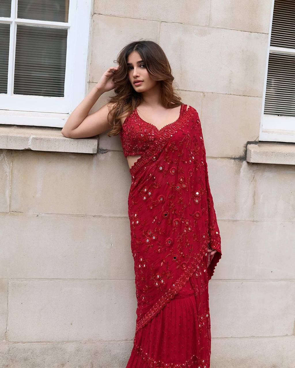  Faux Georgette Saree featuring designer Jari Dori and intricate thread embroidery