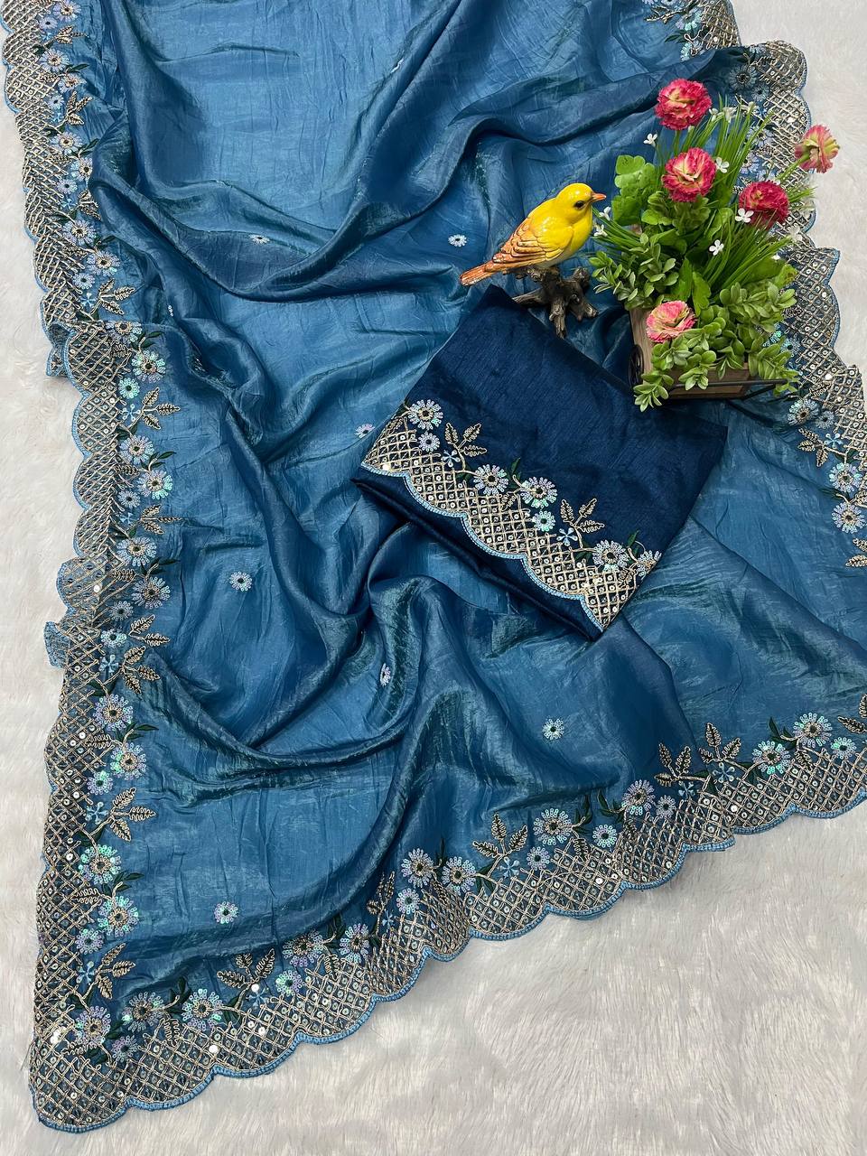 Exquisite Gold Crunchy Saree Featuring Beautiful Floral Embroidery