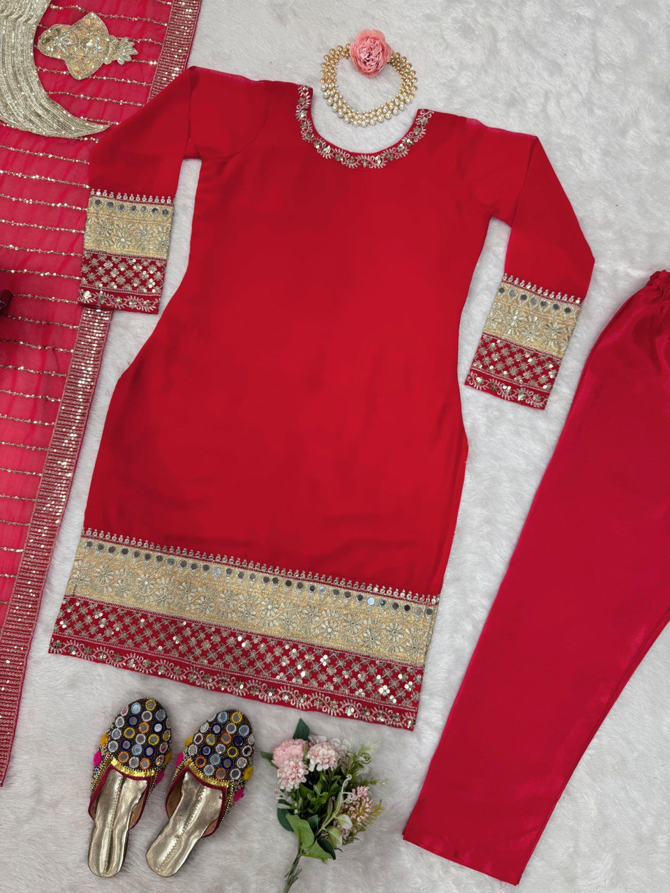 Faux Georgette top pant dupatta set