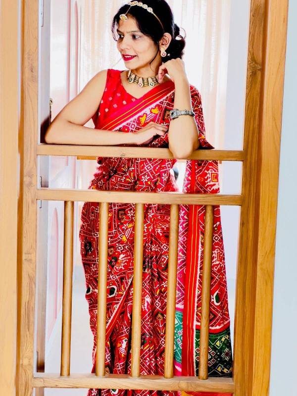 Pure gaji silk fabric classic lagadi patta saree with Pure Jari weaving work