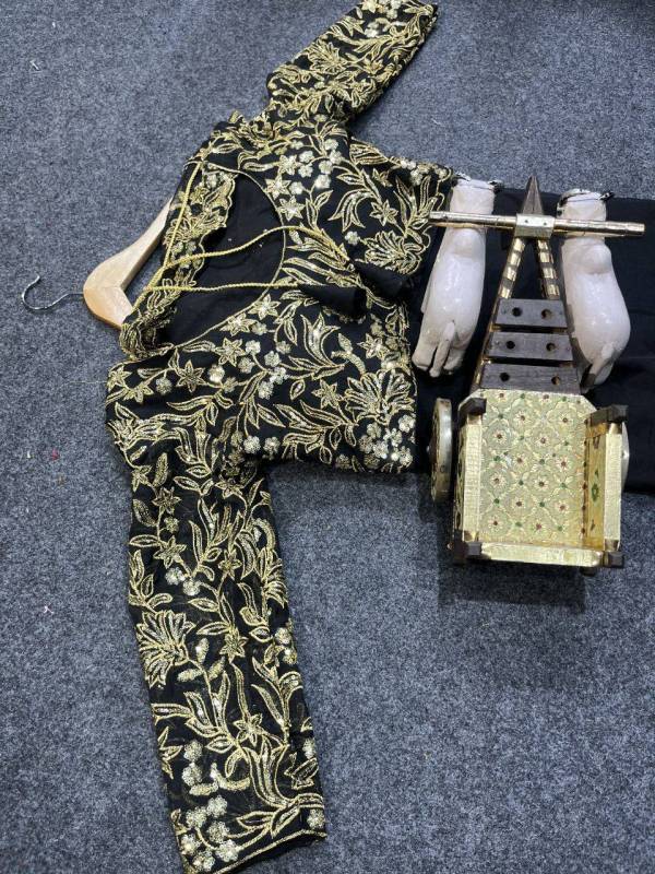  Tabby Silk Embroidery Sequence Cut Work Saree