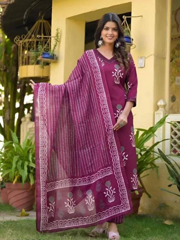 Women's cotton blend V neck Kurta With pant & Dupatta 