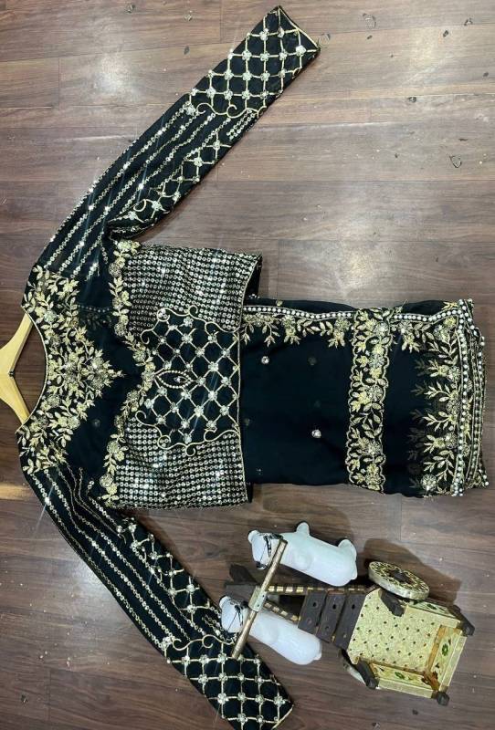 Tabby Silk saree, featuring stunning pearl embroidery and sequin work